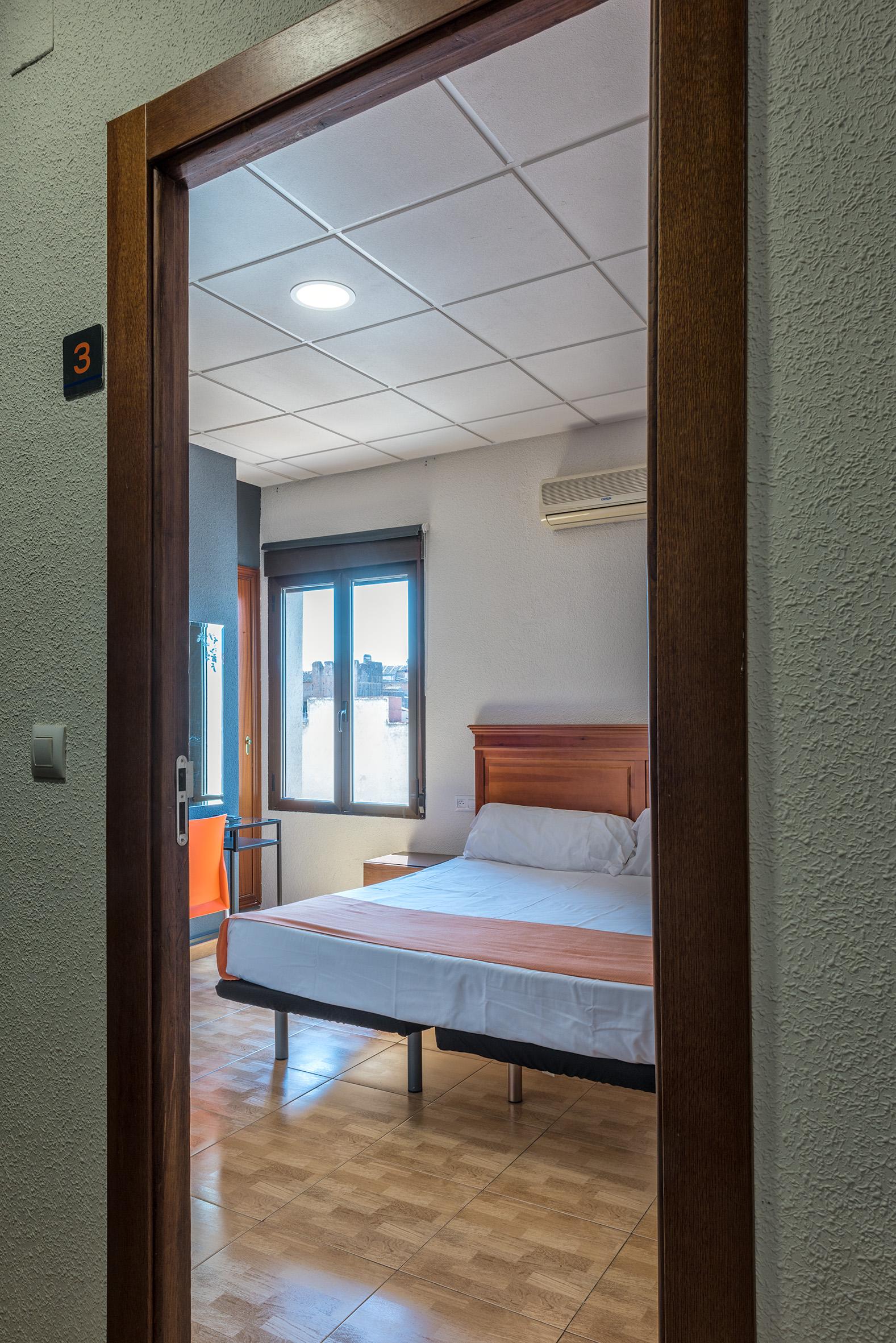 Kubik Hotel Caces Esterno foto